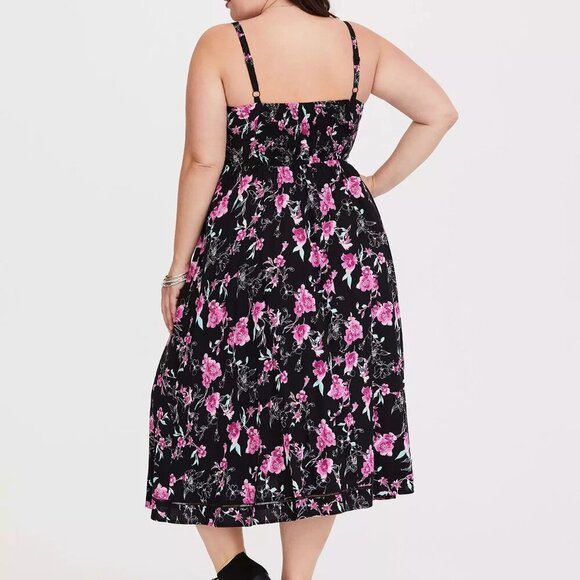Torrid Black Floral Challis Midi Dress in Size 2 - 18/20 - Picture 9 of 16